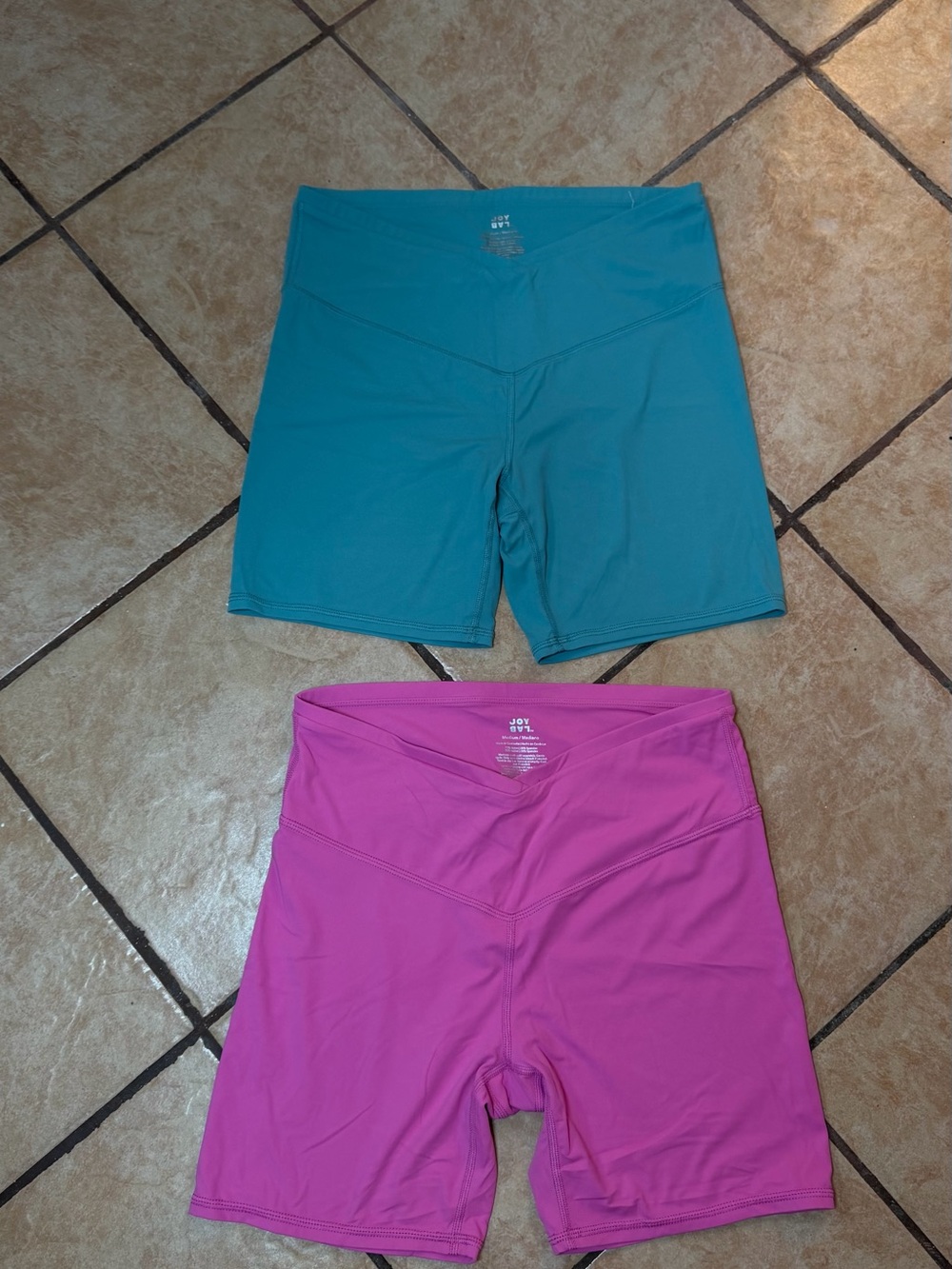 JoyLab V-Waist Bike Shorts — Teal & Magenta